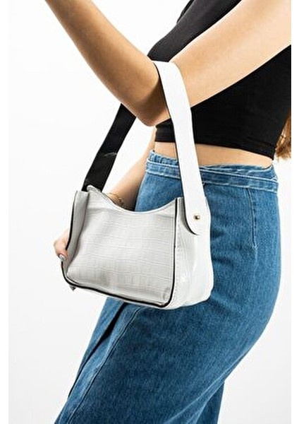 Kadın Kroko Desenli Baget Çanta fiyatları