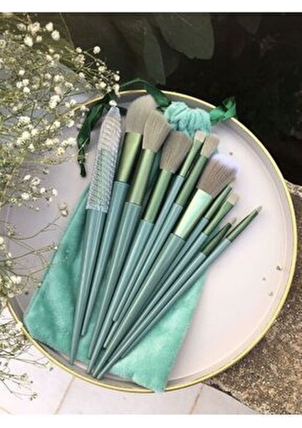 Özel Fix Keseli 13'lü Yeşil Fırça Seti
