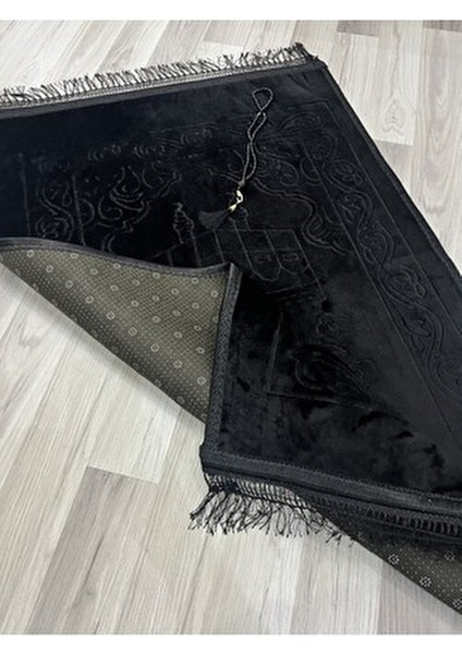 Lüks Kalın Yumuşak Peluş Kaymaz Taban Özellikli Hediyelik Çeyizlik Seccade Tesbih fırsatları