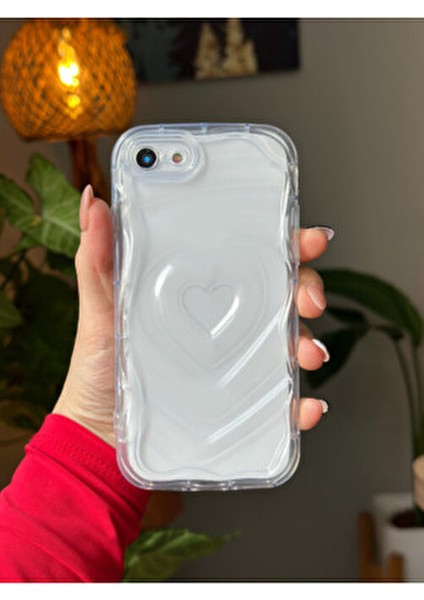 Iphone 7 Plus - 8 Plus Uyumlu Kabartma Kalp Model Kılıf