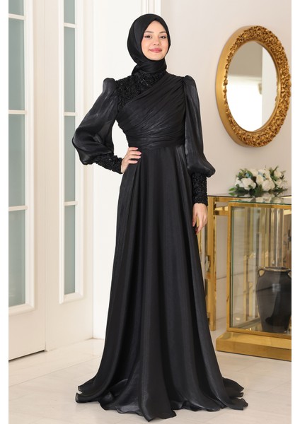 Omuz ve Kol Detaylı Yağmur Tesettür Büyük Abiye