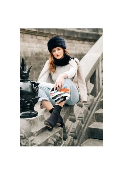 Kadın Kalpak Kürk Şapka Suni Peluş Fox Siyah Bere