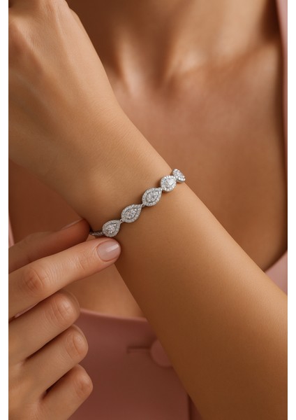 Su Yolu Damla Taşlı Gümüş Bileklik fırsatları