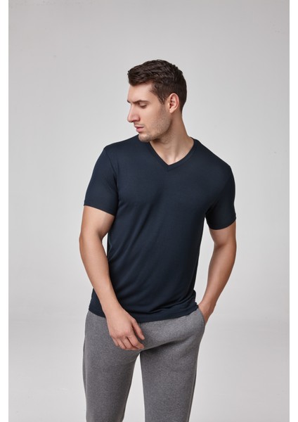 Erkek Kısa Kollu V Yaka T-Shirt