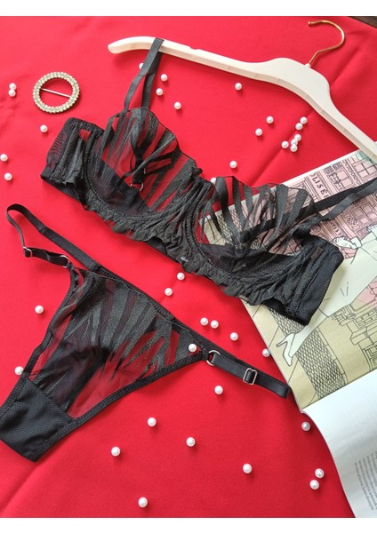 Kadın Iç Çamaşırı Brode Sütyen Takımı