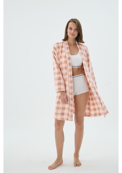 Kadın Yumuşak Kare Desenli Cepli Kemerli Sabahlık – Pembe Bej C6T8N261 modelleri