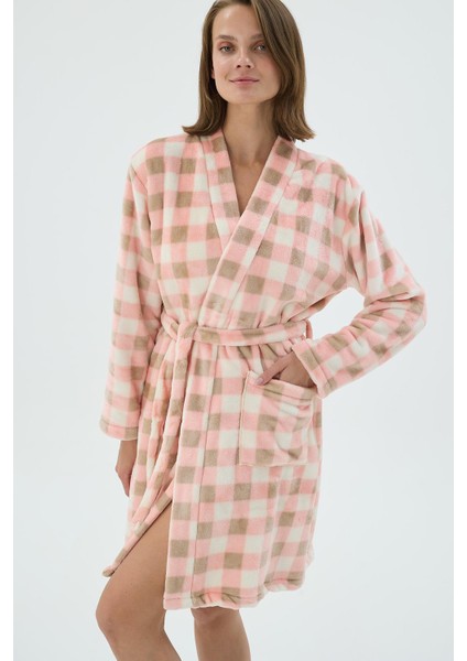 Kadın Yumuşak Kare Desenli Cepli Kemerli Sabahlık – Pembe Bej C6T8N261 fırsatları