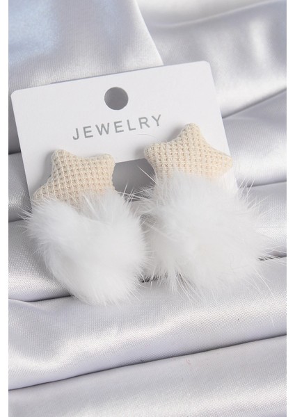 Bfs Beyaz Renk Tüylü Yıldız Ponpon Model Kadın Küpe