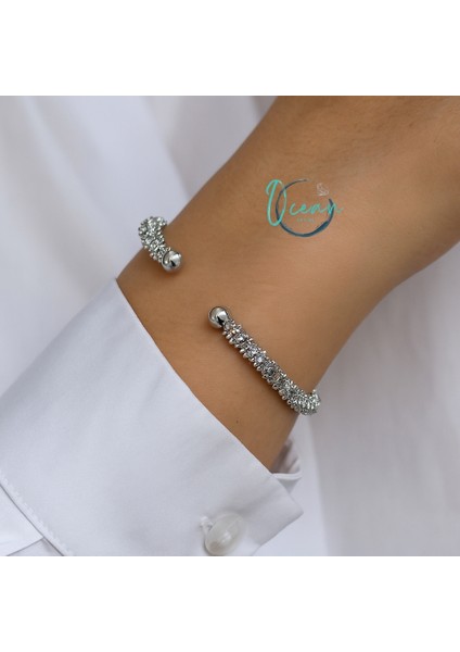 Çelik Gümüş Renk Kadın Bileklik