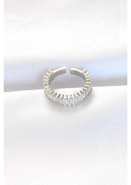 Bfs Sıralı Baget Taşlı Silver Renk Ayarlanabilir Yüzük