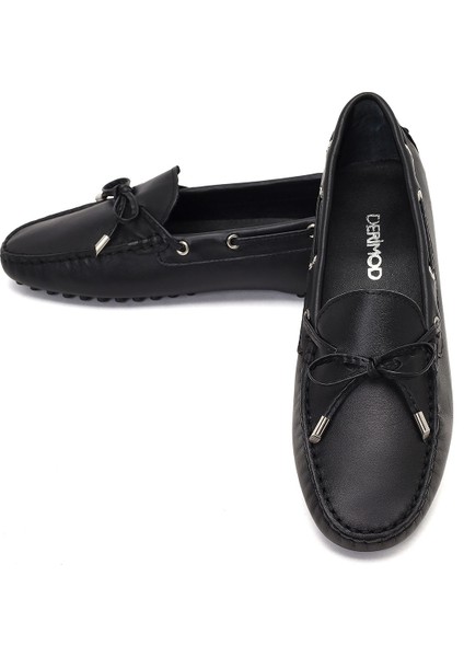 Kadın Siyah Püsküllü Deri Loafer 25AFD290618
