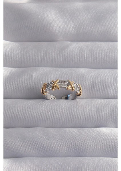 Bfs Pirinç Ayarlamalı Gümüş Renk Zirkon Taşlı Xoxo Model Yüzük