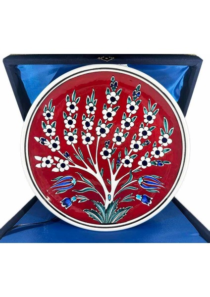 Kırmızı Zeminli Hayat Ağacı Desenli 25CM Iznik Çini Tabak