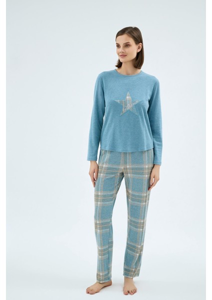 Kadın Uzun Kollu Yıldız Desenli Mavi Üst Ekose Alt Pijama Takımı C1T9N961