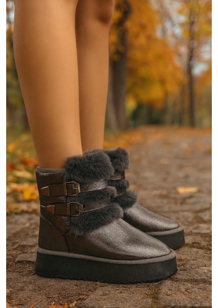 Çift Tokalı Kalıntaban Kadın Bot modelleri