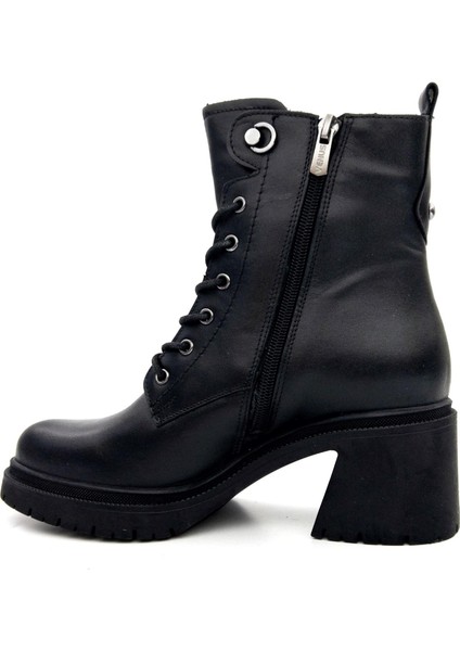 2552502 Kadın Hakiki Deri Kalın Topuk Bağcıklı Kısa Bot modelleri