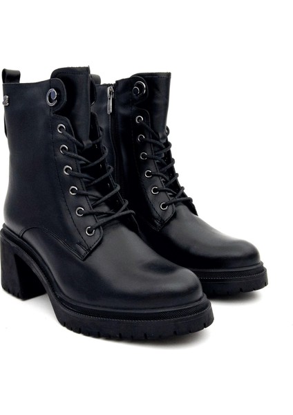 2552502 Kadın Hakiki Deri Kalın Topuk Bağcıklı Kısa Bot fırsatları