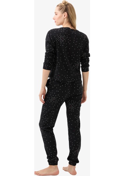 Kadın Siyah Kalp Desenli Pijama Takımı – Yuvarlak Yaka & Paça Lastikli C5T4N915 modelleri