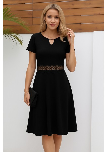 Kadın Kısa Kollu Yuvarlak Yaka Damla Detaylı Janjan Elbise