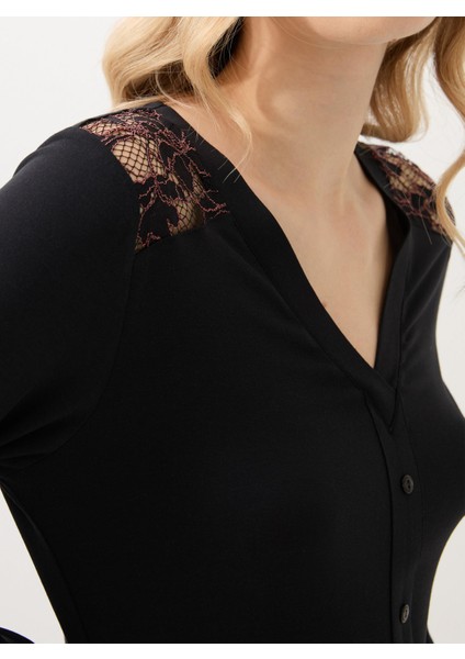 Kadın Siyah Önden Düğmeli Dantel Detaylı Pijama Takımı – Uzun Kollu, V Yaka C2T0N915 fiyatları