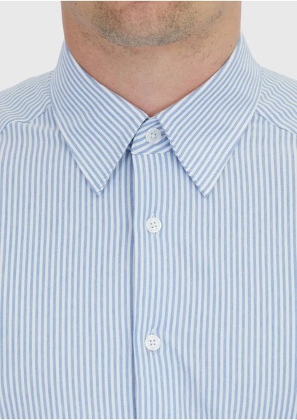 Açık Mavi Çizgili Regular Fit Klasik Pamuk Karışımlı Gömlek fırsatları