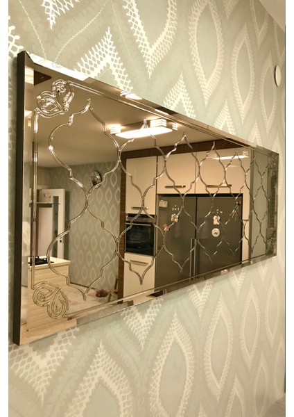 Saray Işlemeli Dekoratif Duvar Aynası fiyatları