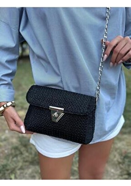 Belek - Simli Siyah Çanta Örgü Kiti 45X21 (Çanta Zinciri, Kanvas, Simli No.4 200 gr Ip, Kilit, Iğne) indirimleri