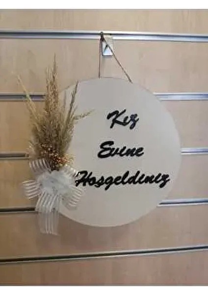 Kız Evine Hoşgeldiniz Kapı Süsü 28*28 cm