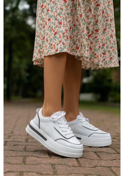 Kadın Günlük Yüksek Taşlı Taban Rahat Kalıp Yürüyüş ve Ortopedik Spor Ayakkabı Bej modelleri