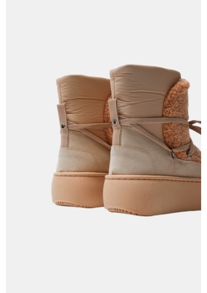 Kadın Kürklü Kalın Taban Bağcıklı Termal Kar Botu - Bej indirimleri