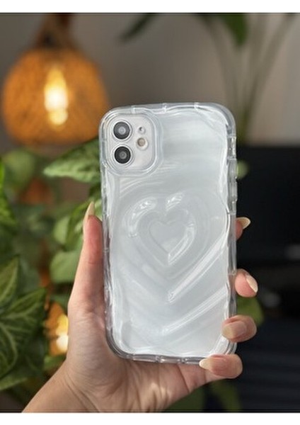 Apple Iphone 11 Uyumlu 3D Kalp Kabartma Desenli Darbe Önleyici Kamera Korumalı Şeffaf Silikon Kılıf indirimleri