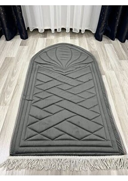 Lüks Ortopedik Diz Ağrıtmayan Süngerli Hediyelik Çeyizlik Burgu Saçaklı Çantalı Seccade