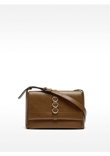 Mıknatıslı Kapaklı Çapraz Çanta