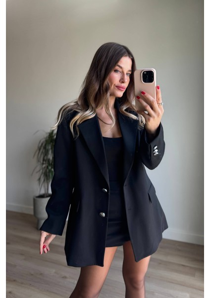 Siyah Gümüş Düğmeli Oversize Astarlı Blazer Ceket