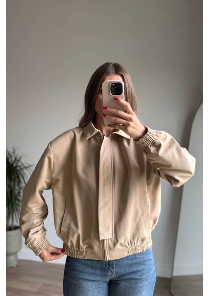 Bej Beli Lastikli Fermuarlı Astarlı Su Geçirmez Bomber Ceket indirimleri