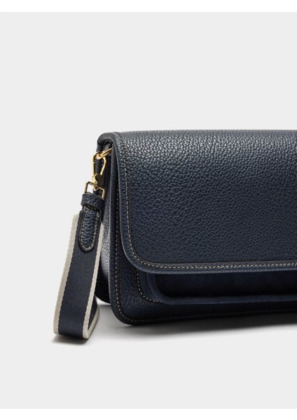 Kapaklı Dokulu Çapraz Çanta fiyatları