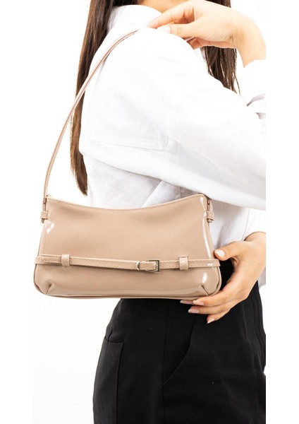 Kadın Rugan Çanta modelleri