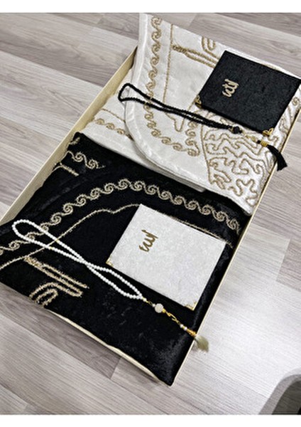 Kutulu Kalpli Seccade Eşli Çift Seccade Yasinli Tesbihli Gelin Damat Bohçası Hediyelik Çeyizlik modelleri