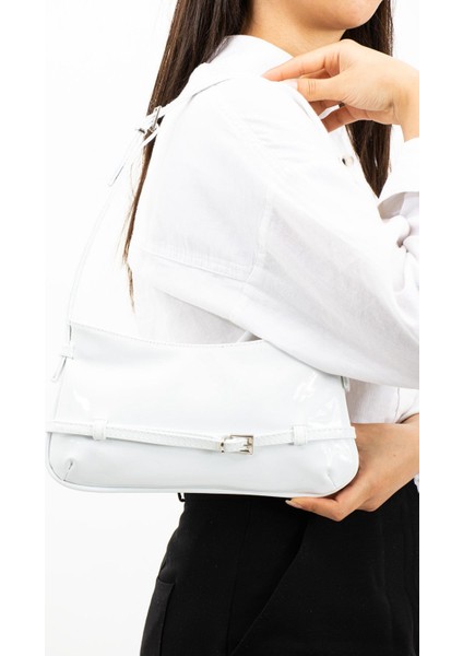 Kadın Rugan Çanta fırsatları