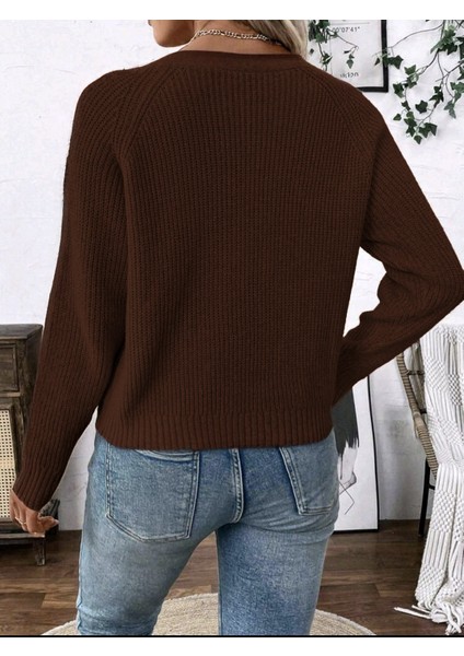Uzun Kollu Dokuma Detaylı V Yaka Düğmeli Model Triko Hırka modelleri
