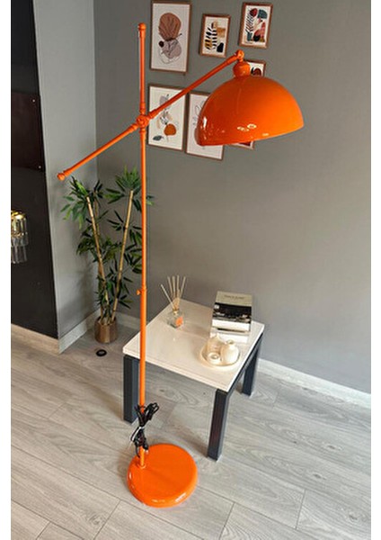 Turuncu Lambader Hareketli Başlık Modern Dekoratif Metal Oturma Odası Çalışma Odası Zemin Lambası modelleri