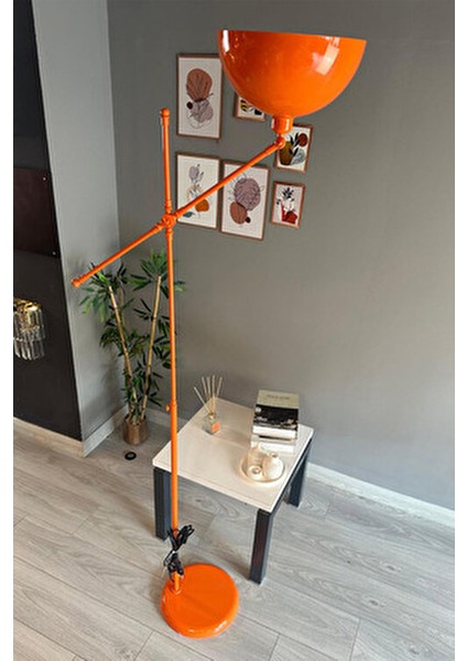 Turuncu Lambader Hareketli Başlık Modern Dekoratif Metal Oturma Odası Çalışma Odası Zemin Lambası fırsatları