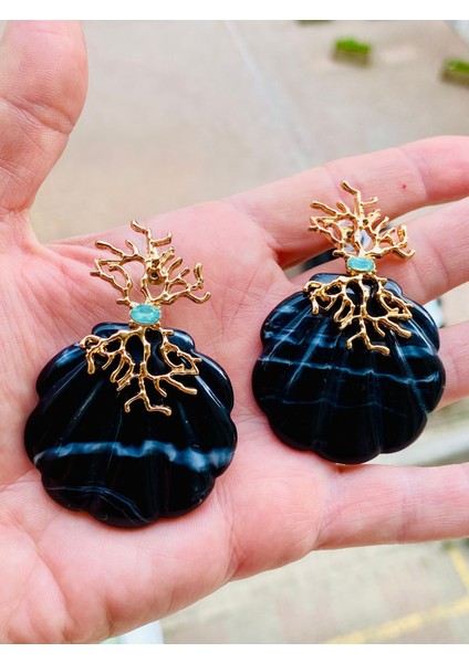 Altın Renk Yeşil Taşlı Tasarım Akrilik Istiridye Küpe fırsatları