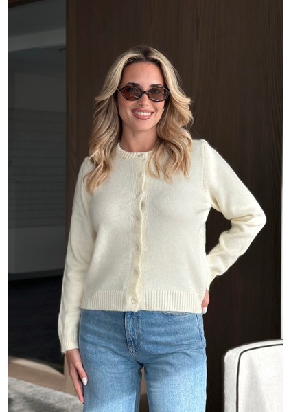 Krem Basic Düğmeli Hırka - 4488