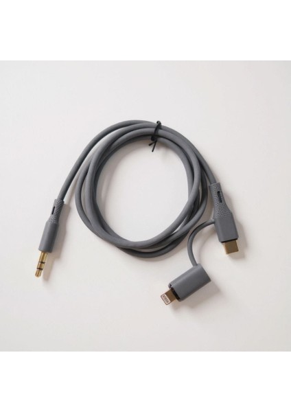 Type-C + Lightning To 3.5mm Kablosu – 100CM Silikon Malzeme, Araba Ses Sistemi, Kulaklık ve Ev Ses Ekipmanları ile Uyumlu, Dayanıklı ve Esnek Audio Kablo, 1 Metre | SX-151 modelleri