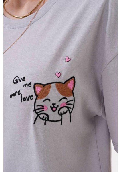 Cat Desenli Oversize Kadın Tişört fiyatları