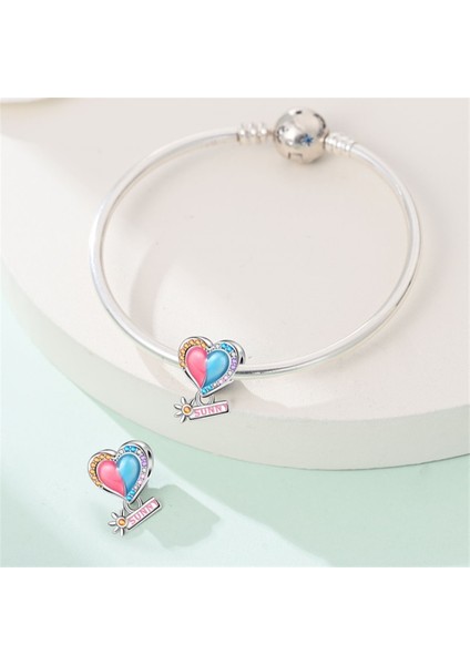 Pembe Mavi Kalpli Güneşli Charm fiyatları