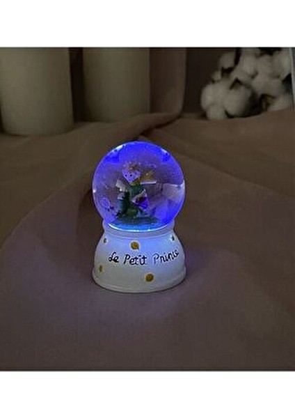Mini Boy Küçük Prens Işıklı Kar Küresi Dekoratif Hediyelik Little Prince Beyaz Renk modelleri