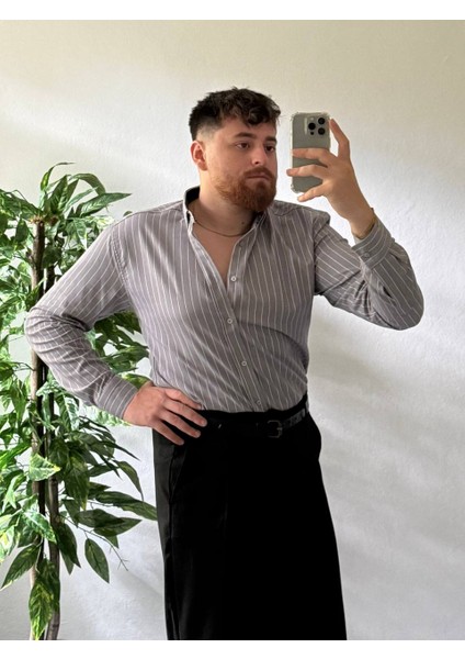 Erkek Gri Çizgili Uzun Kollu Slim Fit Şık Ofis Günlük Klasik Kombin Tarz Gömlek fiyatları