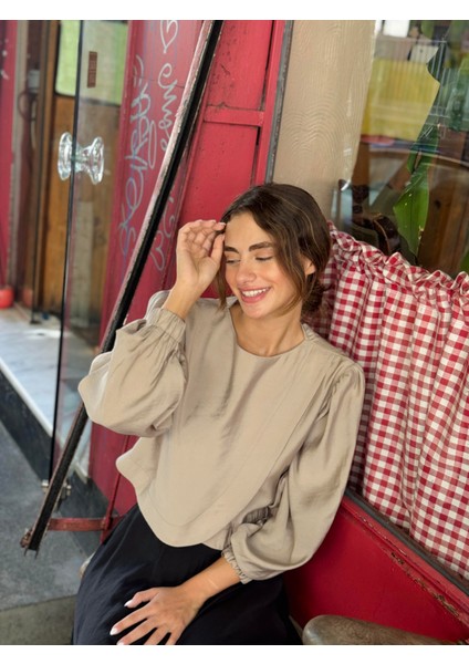 Alisa Kapaklı Retro Gömlek Kadın Kum fırsatları